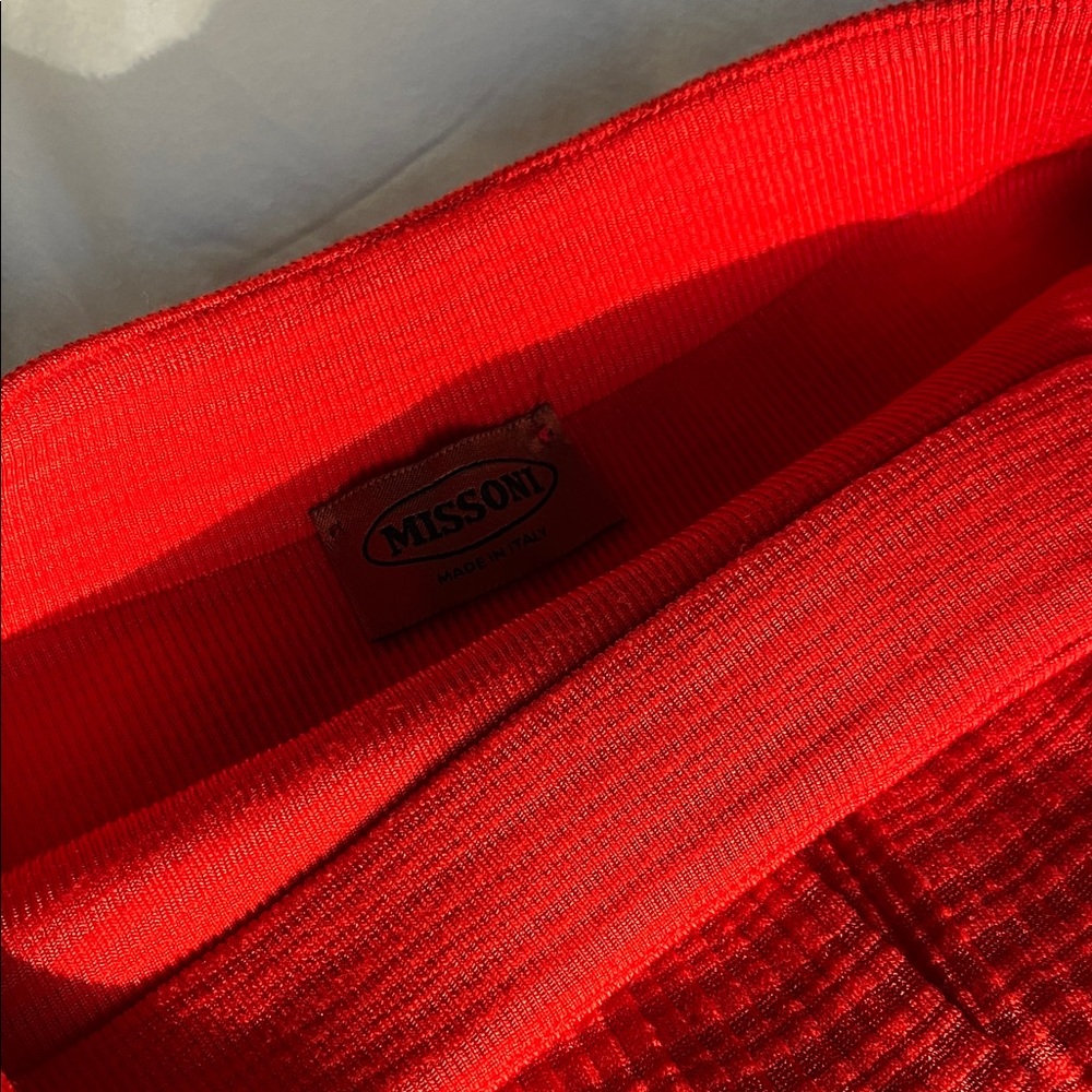 Red Pleated Missoni Mini Skirt - Picture 4 of 8